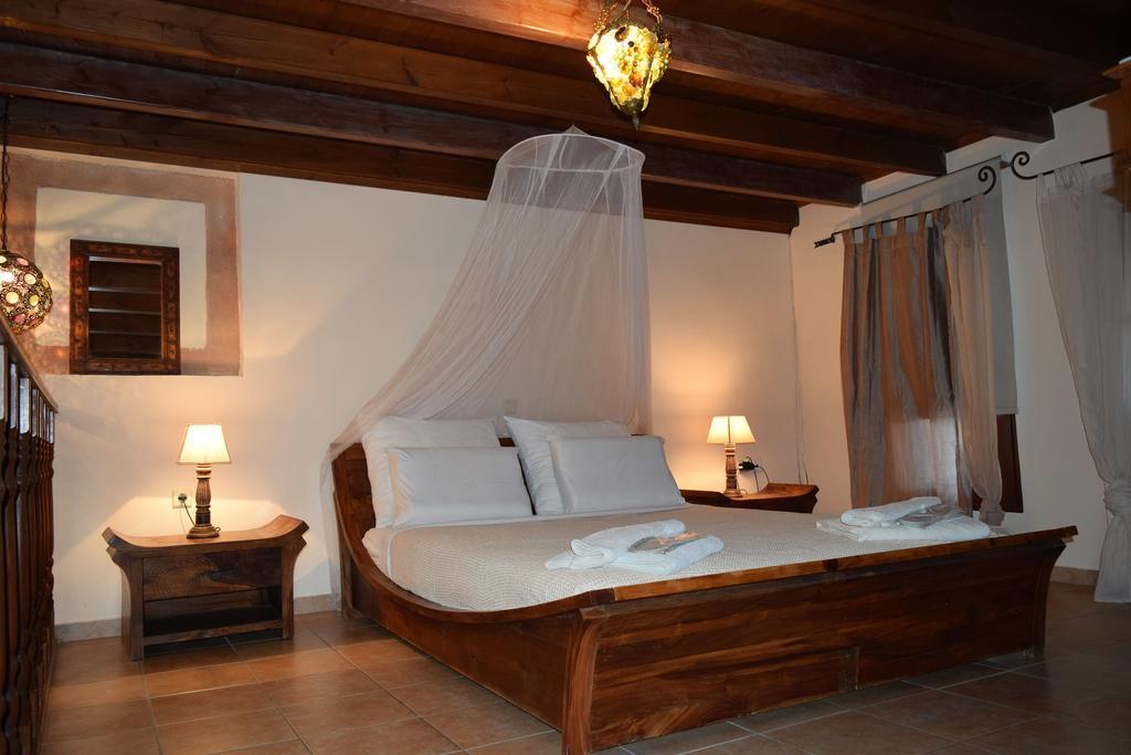 Petrino Aparthotel Rhodes City ภายนอก รูปภาพ